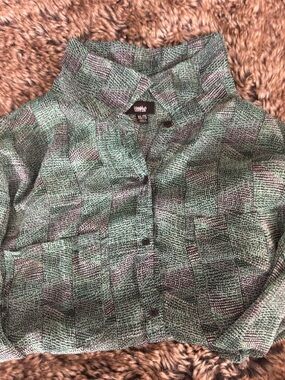 Willi Smith Green Patterned Button Front Top long sleeve